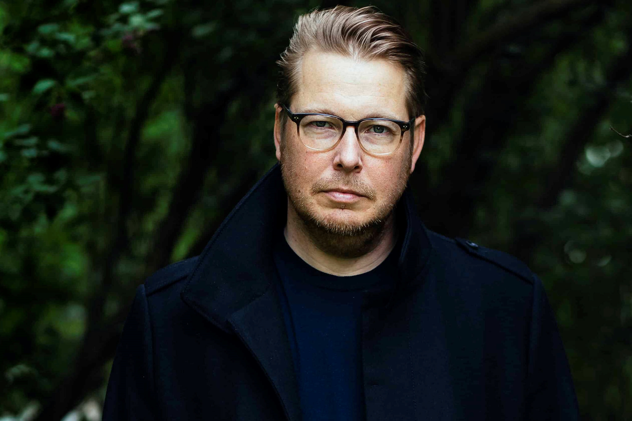 Fredrik Backman forfatterportræt